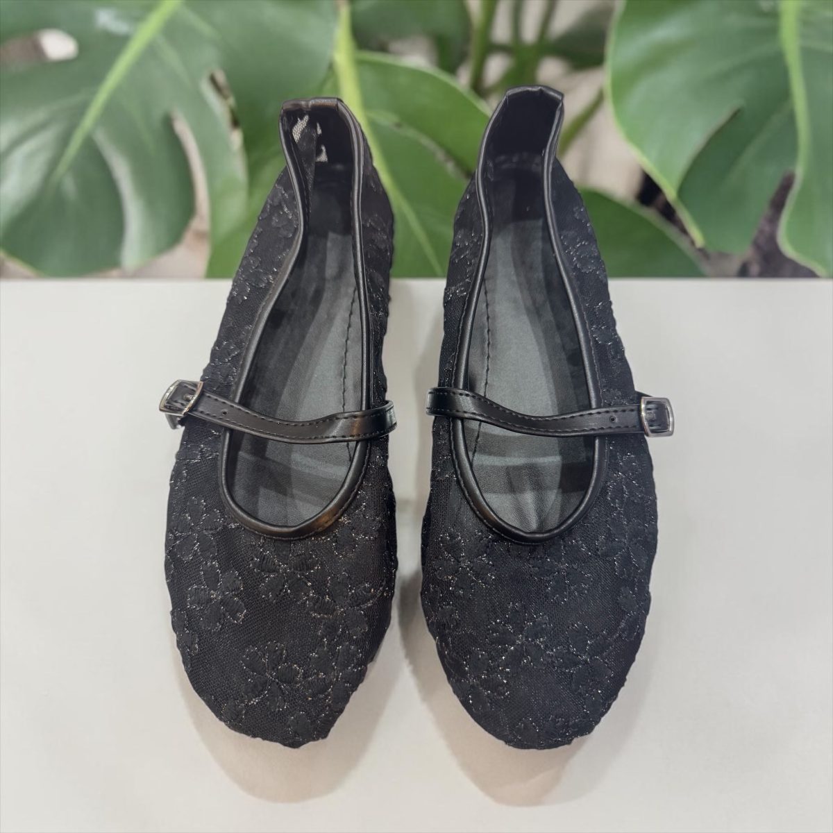 Evening Lace Ballet Flats